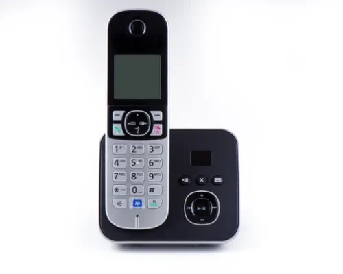 depositphotos_70729121-stock-photo-wireless-black-telephone-with-cradle